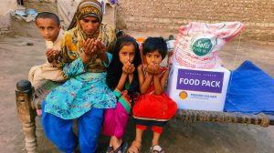 Food Distribution to Flood-Affected Refugees in Pakistan 